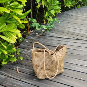 Grand cabas en raphia  fait main –  Naturel