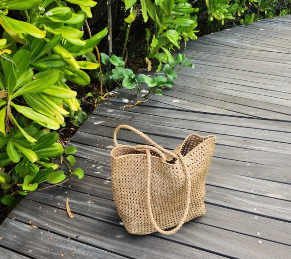 Grand cabas en raphia  fait main –  Naturel